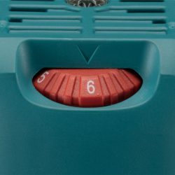 JEDNORUČNÁ FRÉZA Makita RT0702C