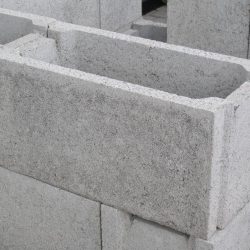 Chyžbet debniaca betónová tvárnica 50x25x20cm